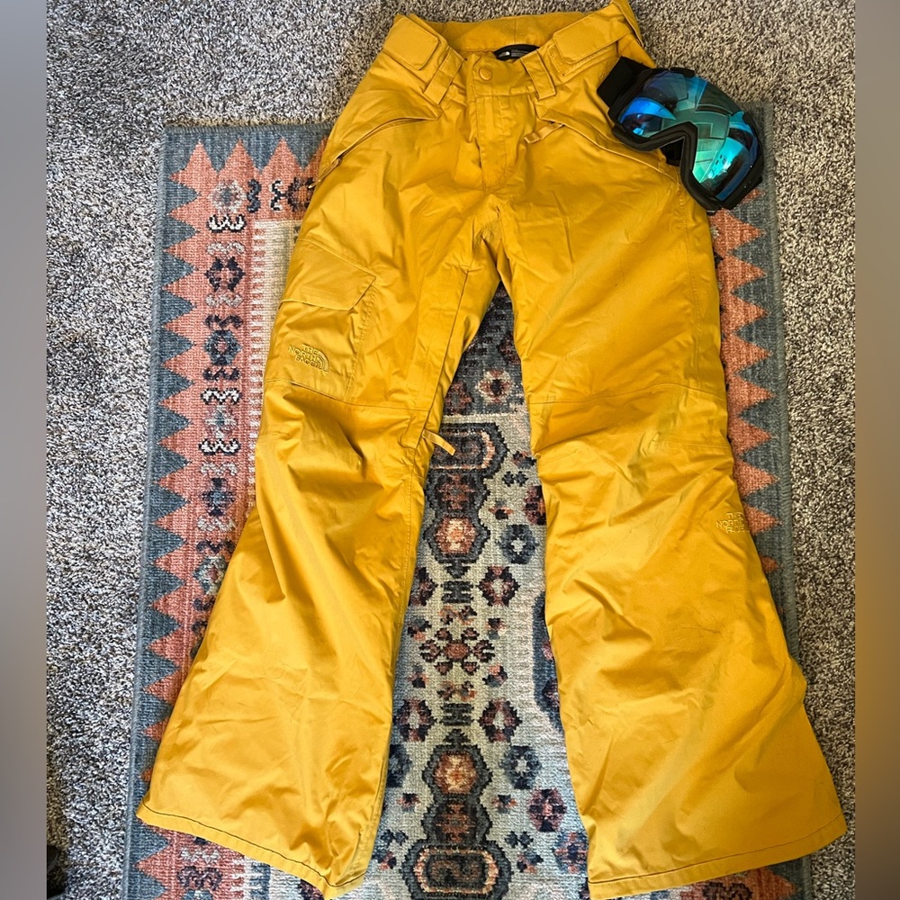 North face ski pants
